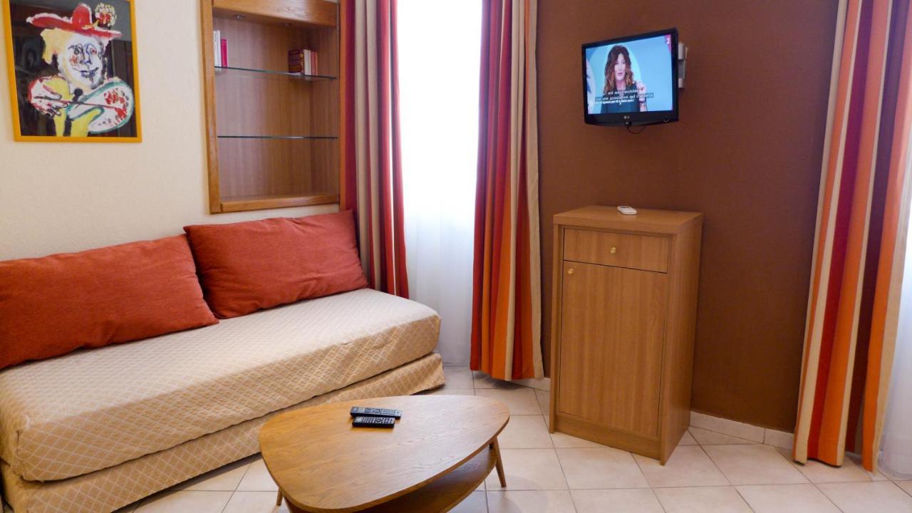 Residence Yolande Канни Екстер'єр фото