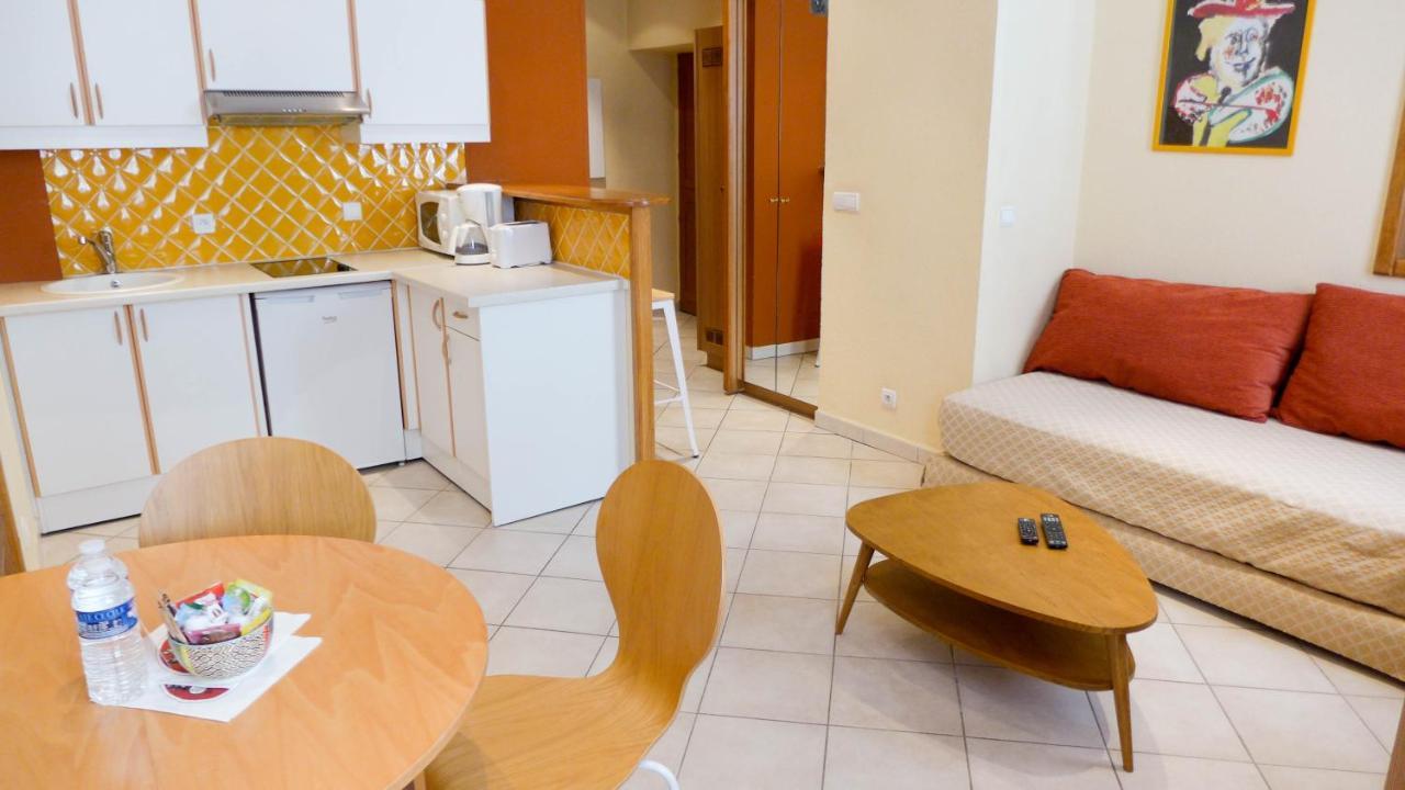Residence Yolande Канни Екстер'єр фото