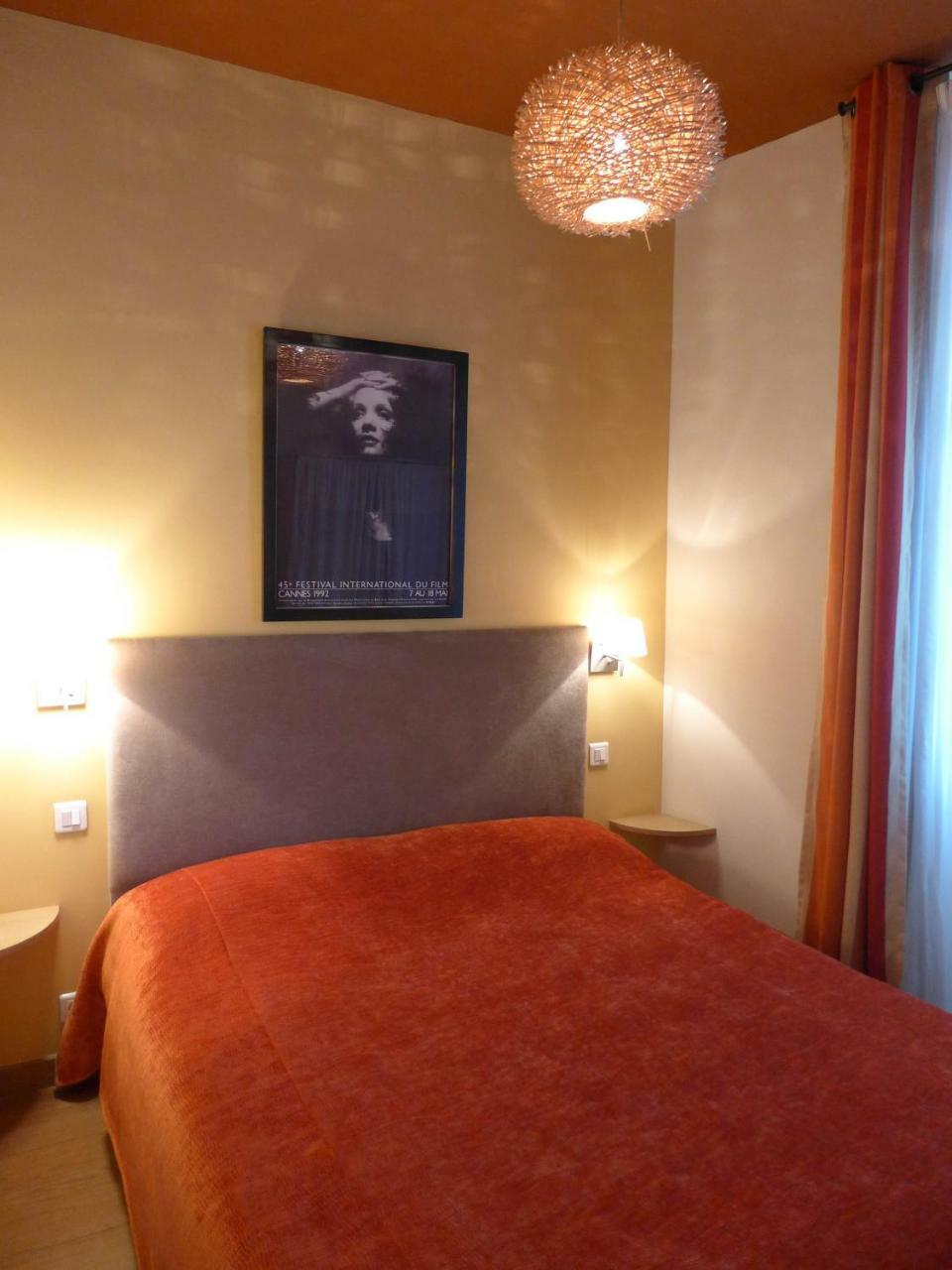 Residence Yolande Канни Екстер'єр фото